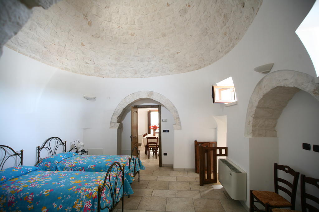 Trulli Convertini Locorotondo Zimmer foto