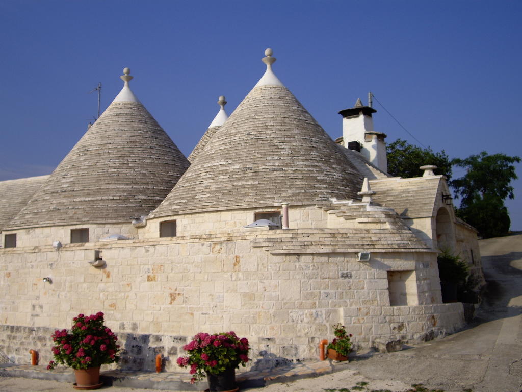 Trulli Convertini Locorotondo Exterior foto